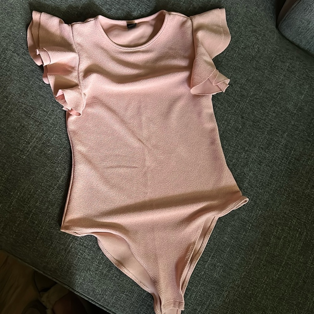 Super cute bodysuit